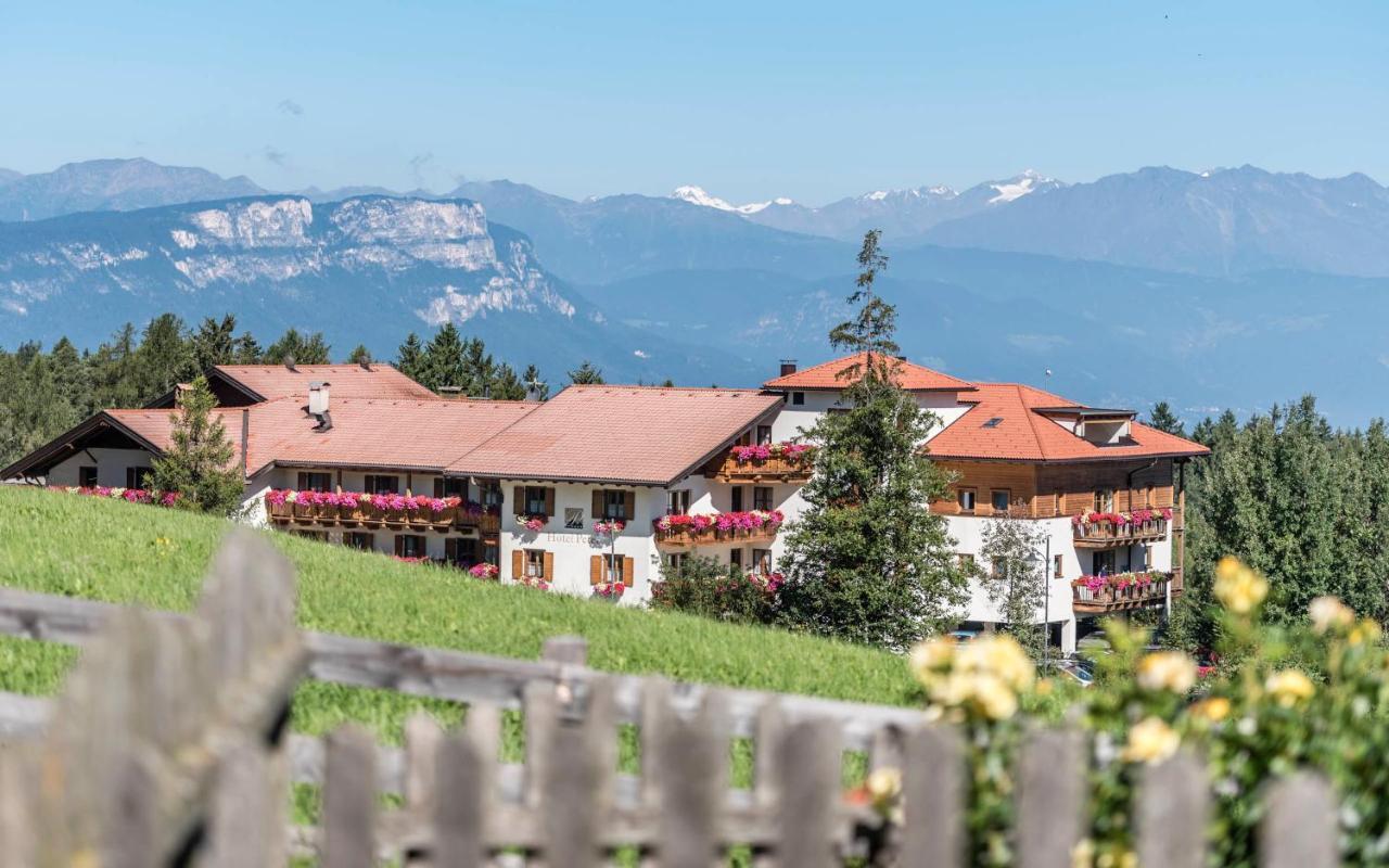 Hotel Peter Petersberg Екстер'єр фото